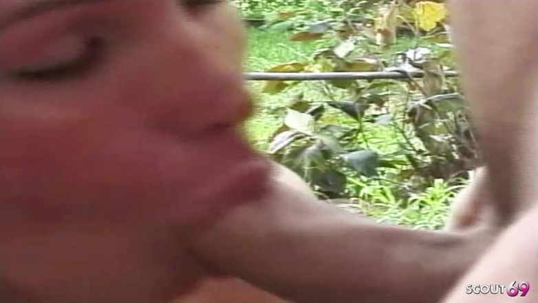 Shemale TS Collection: Sexig blond Shemale utomhus datum anal knullad