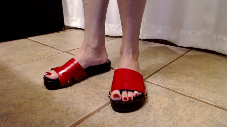 Abby Anna: Summer Slides Shoeplay Sandal Fun