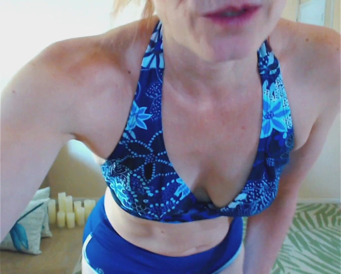 Aurora Willows: Beginner yoga side stretching neck added