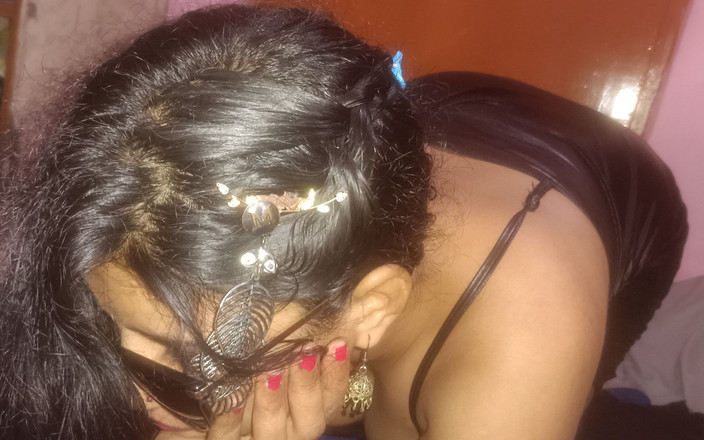 Queen4desi: 인도 소녀 핫한 섹시 댄스 풀페이스 Queen4desi