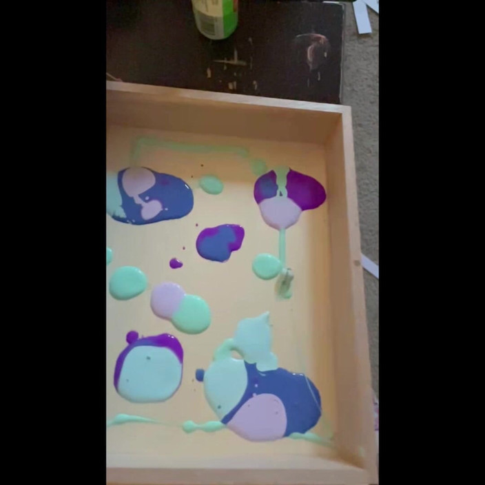 Suzy Wylde: Suzy Wylde Is an Artist