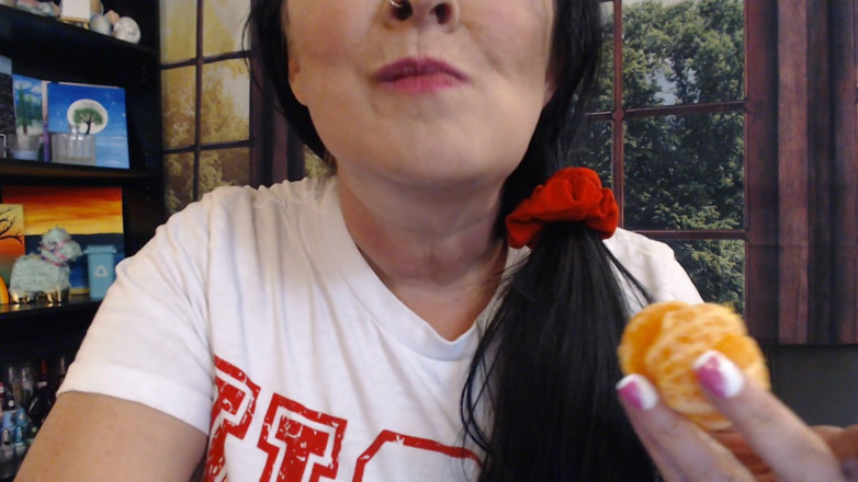 Abby Anna: Fast food worker shrinking eating you