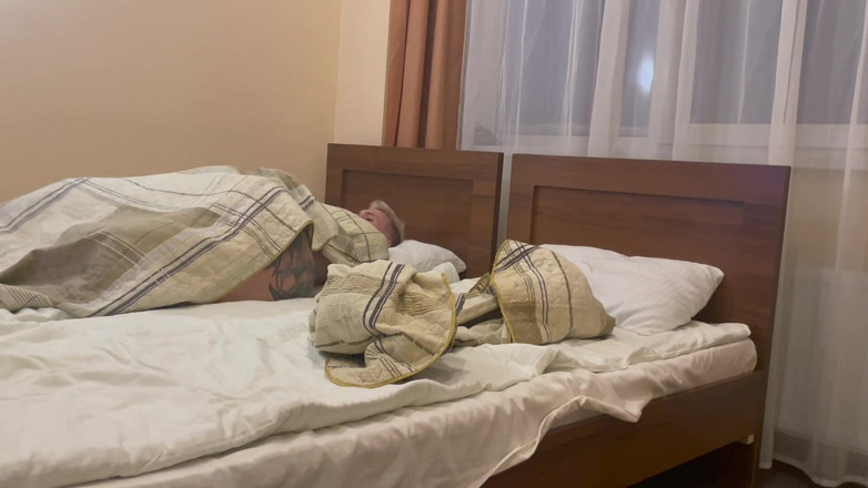 Falcon Al: Sesso con un grosso cazzo compagno di stanza