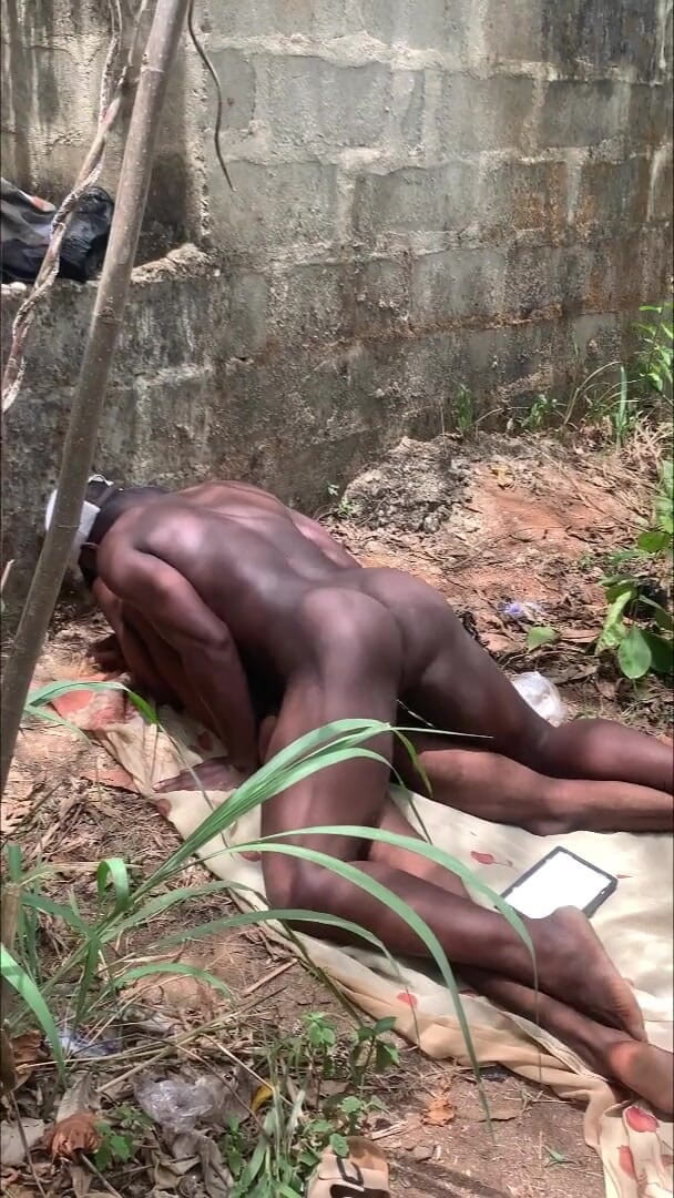 Sexylary: Big Daddy Pounding This Young Bottom Has Bare Back on...