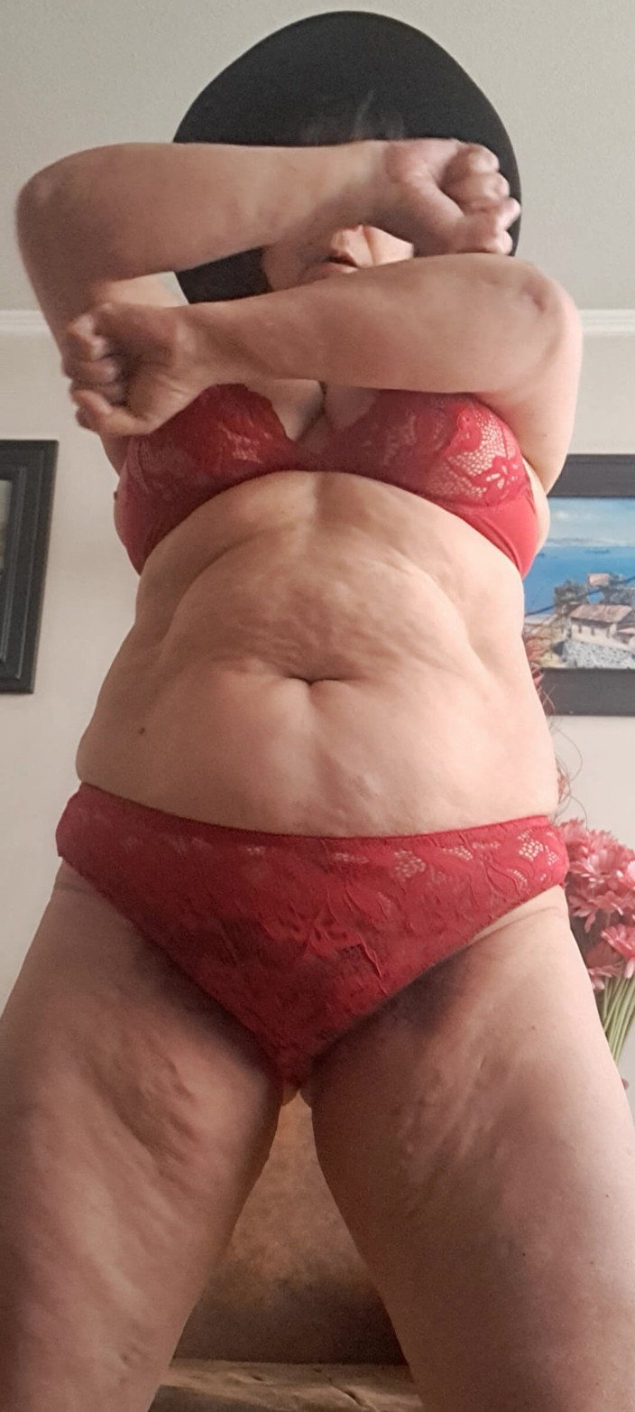 Mommy big hairy pussy: Hot Mature Woman and More