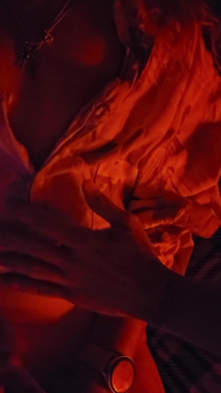 MajorDick: Am Intrat Din Nou Peste Mama.