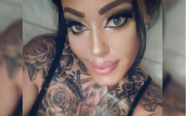 Cumbizz: 大きなおっぱい対モンスターコックミートアンドグリートTrhoatpie