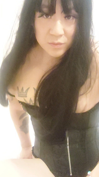 Amy Park: 딜도 섹스와 소리