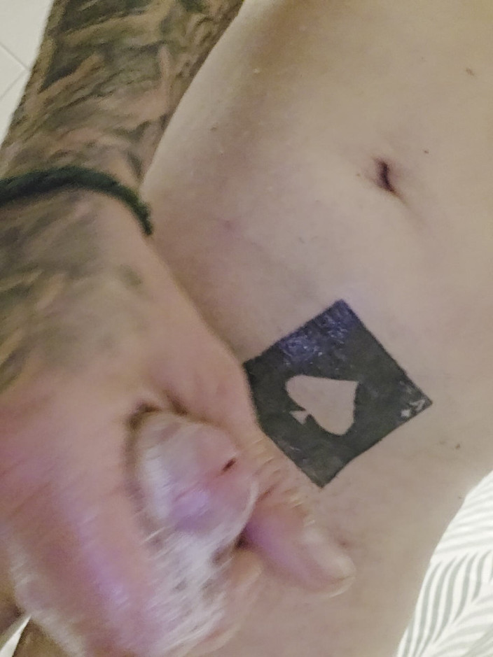 Dirty big Mike: Velká ejakulace