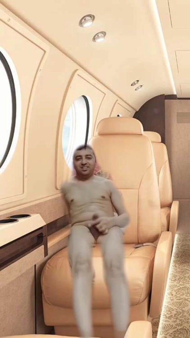 Cute & Nude Crossdresser: Nude boy masturbation on seat of the virtual Air plane.