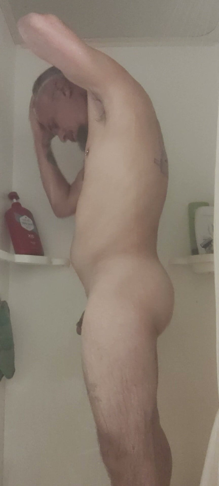 LonelyDucky369: Jom Mandi