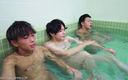 SRJapan: Amiche nude in bagno insieme