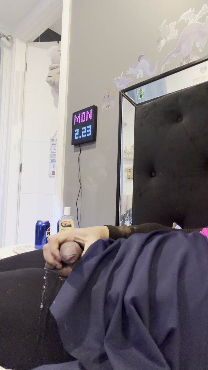 femsissyash: 계집애 플레이와 사정