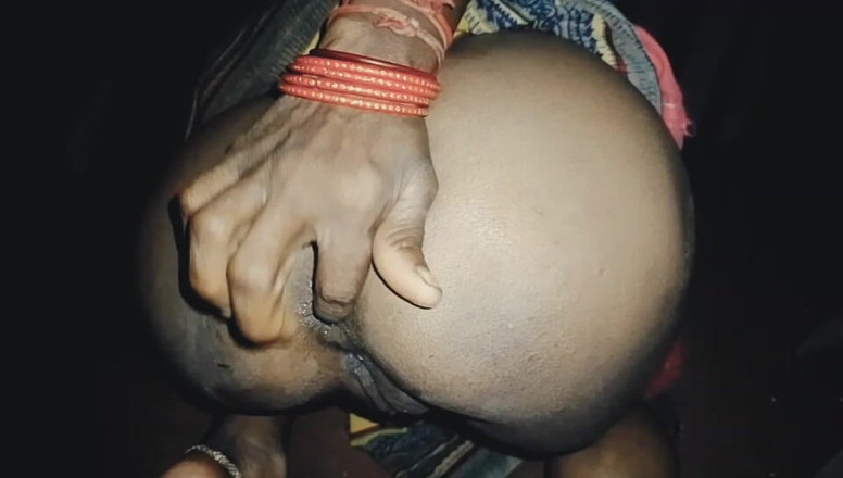 Deshi girl 9: Indyjskie solo kobiety 28 lat w wiosce