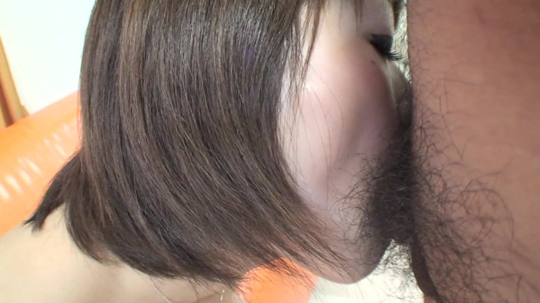 Japan Lust: Japonesa milf juega luego toma polla
