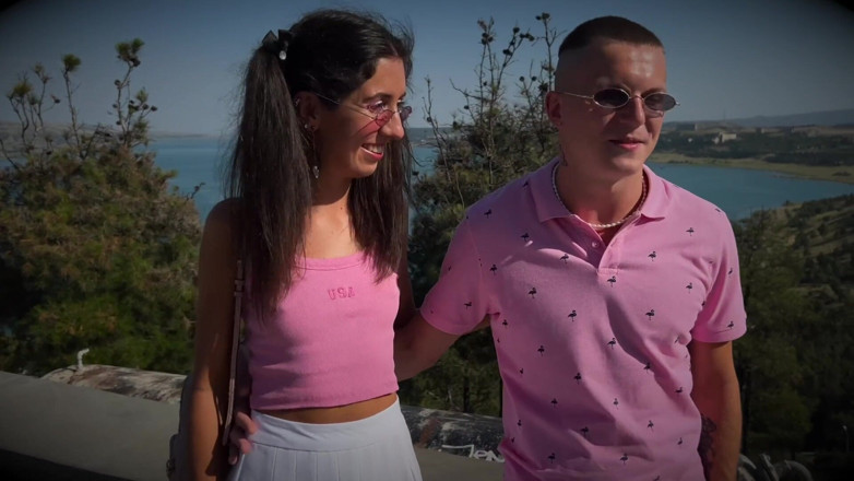 Falcon Al straight porn: Bi-Dreier – Barbie-Paar hat einen Typen angezogen, der sie zu einem...