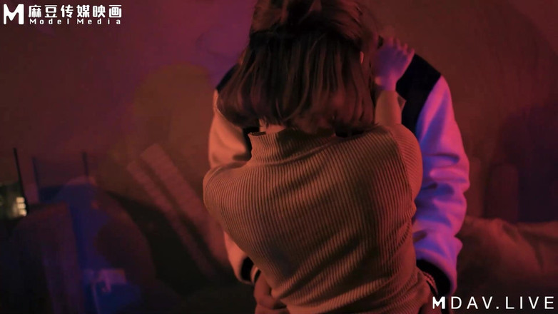 ModelMedia Asia: A quegli amori che hanno passione