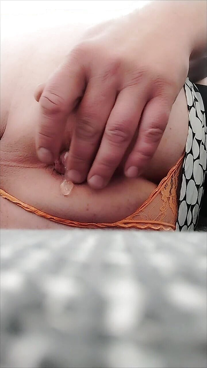 Viktoria_travCd: Соло-анальная игра