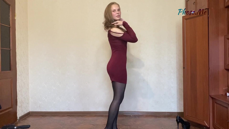 Pantyhose me porn videos: Stacy Modeling Dresses in Black Pantyhose