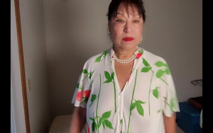 Zilah Luz: 나는 너의 여왕이고 넌 내 왕이야! 무릎 꿇고 순종! 지금 해!