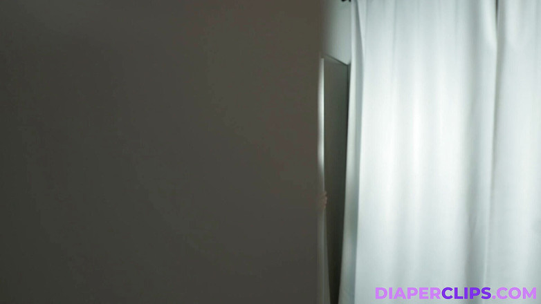 Nicole White: 今天穿什么衣服？