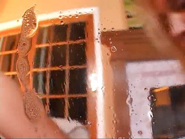 2 Girls 1 Guy: ストッキングの女の子squirtingと取得お尻めちゃくちゃ