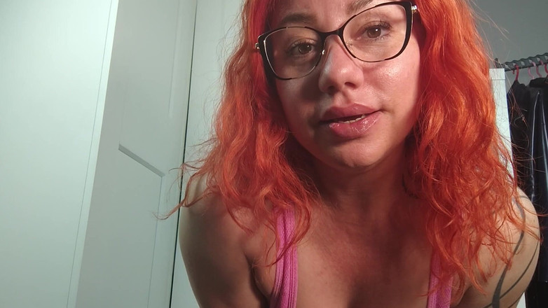 Ella Kross: Sudut pandangan pertama fetish kencing dan meludah, kawalan pepek HD...