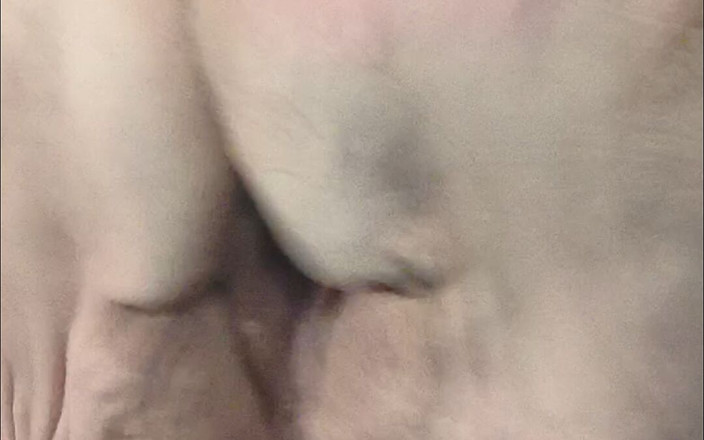 HerculesnVENUS: 拍打那个大屁股哦继父，我一直是一个非常淫荡的女孩