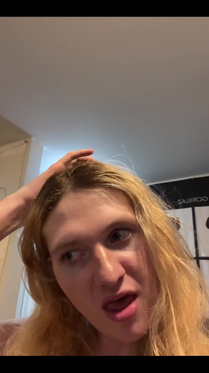 Kapri Sun: 对于娃娃，如果你不继续滚动