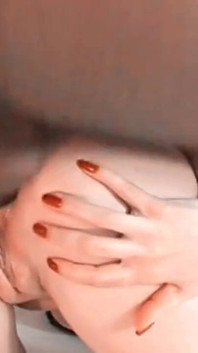 Velký černý široký penis mého souseda