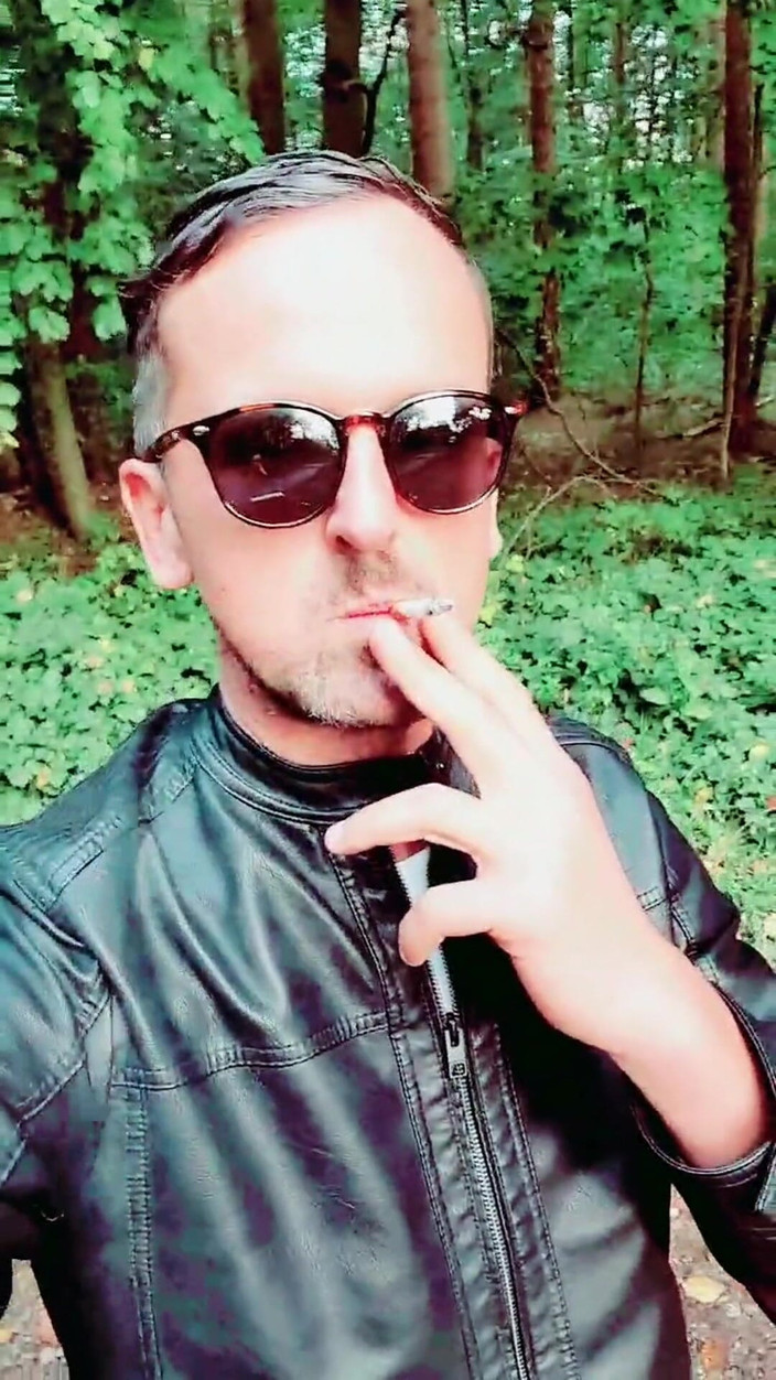 Slutboyben: Slutboyben Cam4 Sexy Cruising Chick at Schwerin B321 Parking