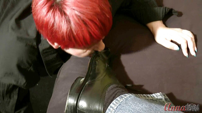 Anna Devot: Annadevot - Můj jazyk dostane práci