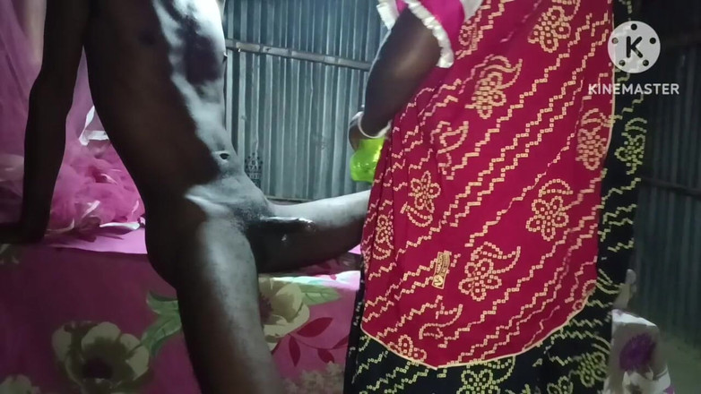 Chmeli1: J’ai huilé ma belle-sœur sexy et je l’ai baisée