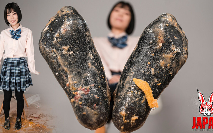 Japan Fetish Fusion: Voedselverplettering fantasie: het experiment van Tsubame Amai met studentenmeisjes