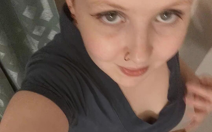 Sin Spice by Sophia Sinclair and Jasper Spice: हर कमरे में हताश गृहिणी को चोदना