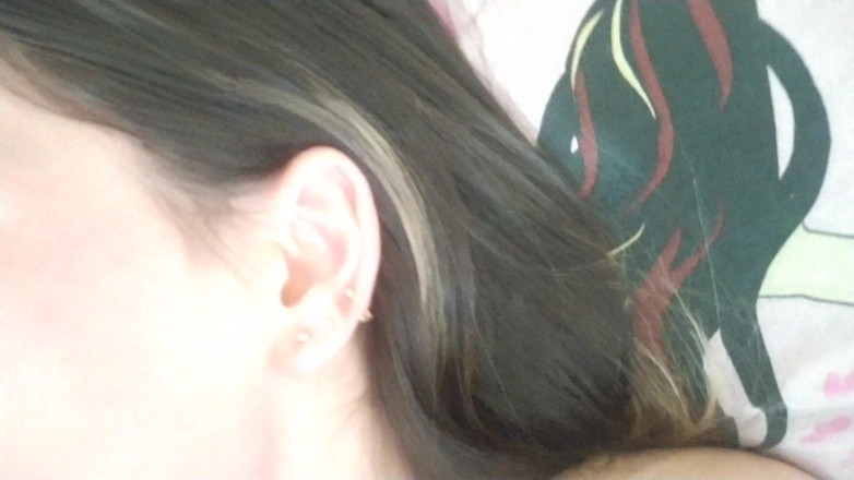 Teen and Milf Female Sex: Ma copine et moi baisons la chatte de ma copine...
