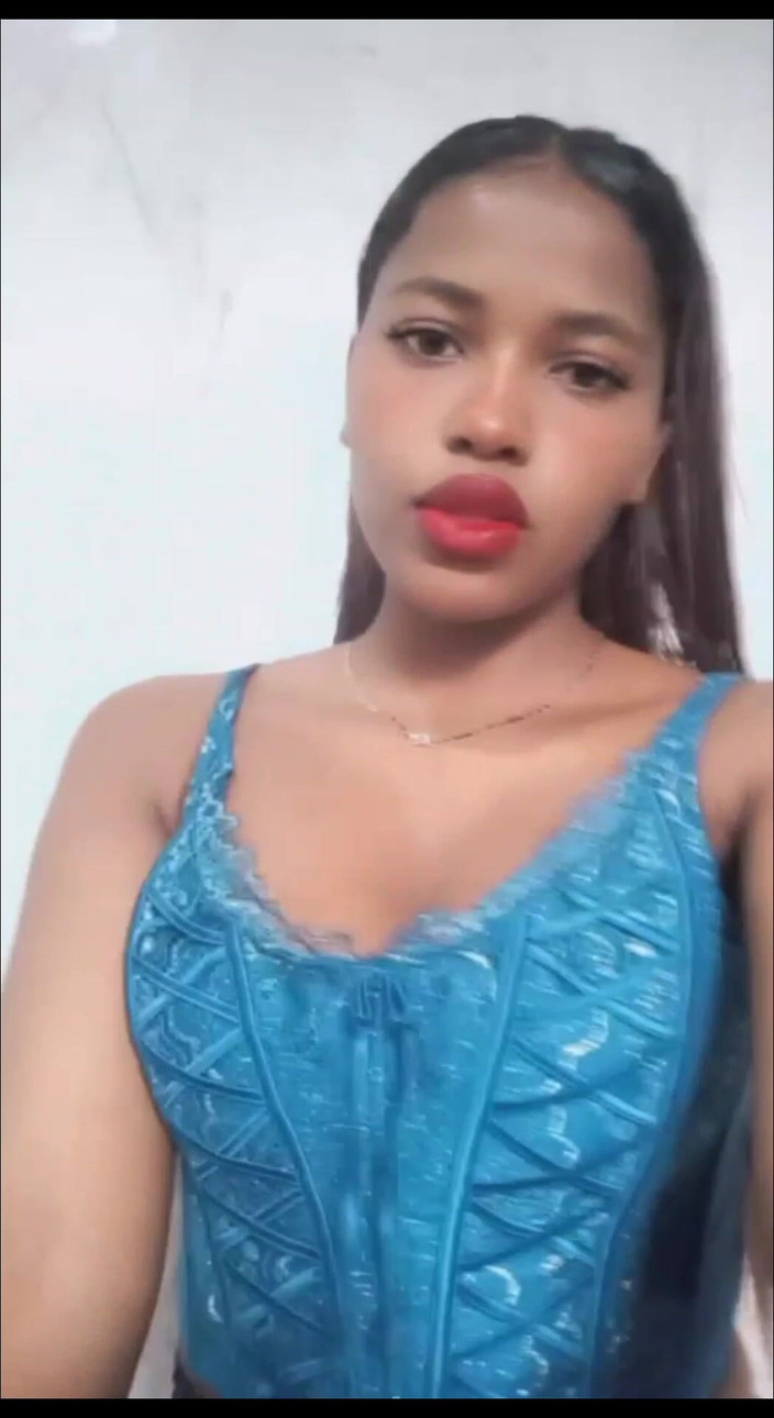 Minayi: Apa yang Anda Tunggu Untuk Mengunjungi Halaman Konten Panas Resmi...