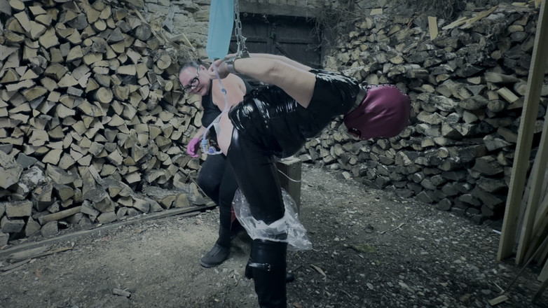 Mistress April: Pervers i Woodroom