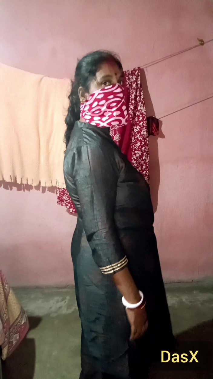 Pakhi0705: Saree laat solo sfw vallen