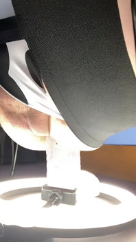 Anal träning med stor dildo 2026