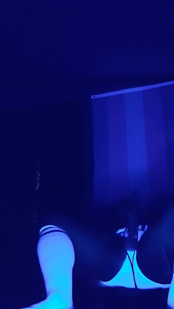 Roxxie rae page: Black Light Self Bondage