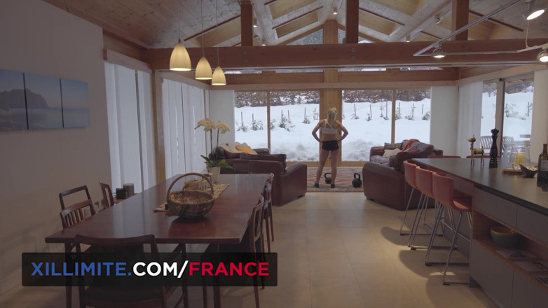 Made In France: Seks lesbian super seksi di chalet
