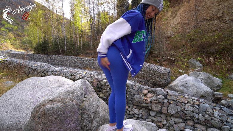 AnGelya G: Great blowjob in nature - POV