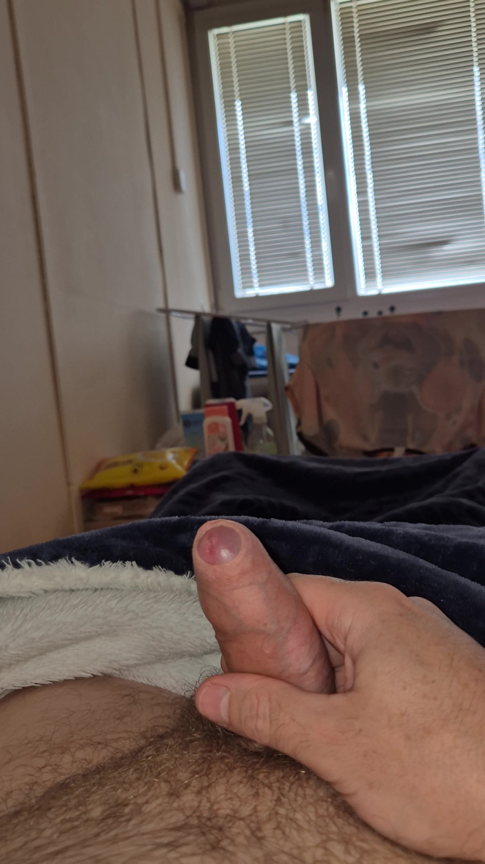 FeaturedLock451: They Won't Stand up but I'll Squirt