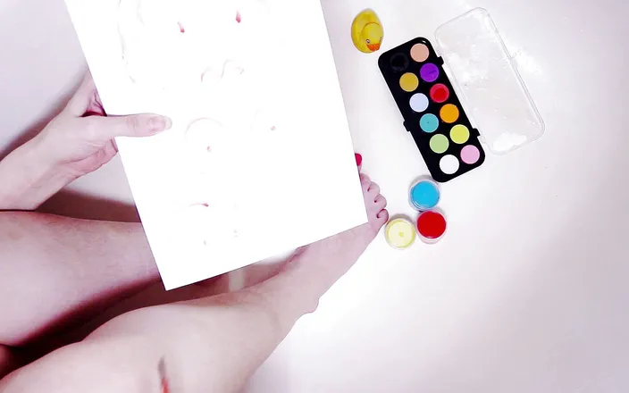Hairypussyangel: Artist training exercises, legs, nails toes and paint pussy