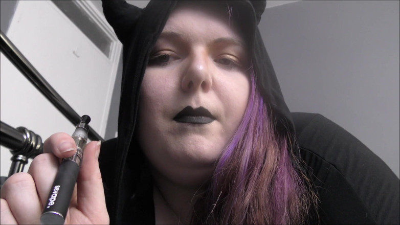 Mxtress Valleycat: Destined to Breathe My Smoke