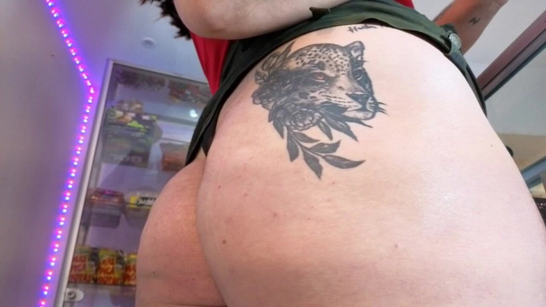 Esmeralda Blue: Stor Fet Röv I Olja