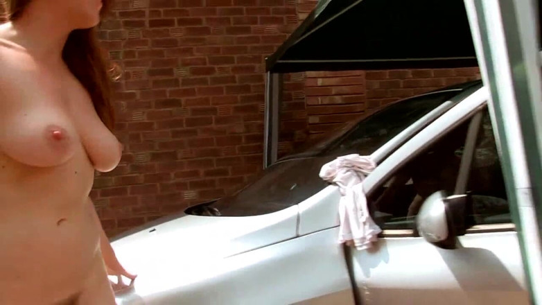 Family Fuckers: Horny babe gets fucked in the car