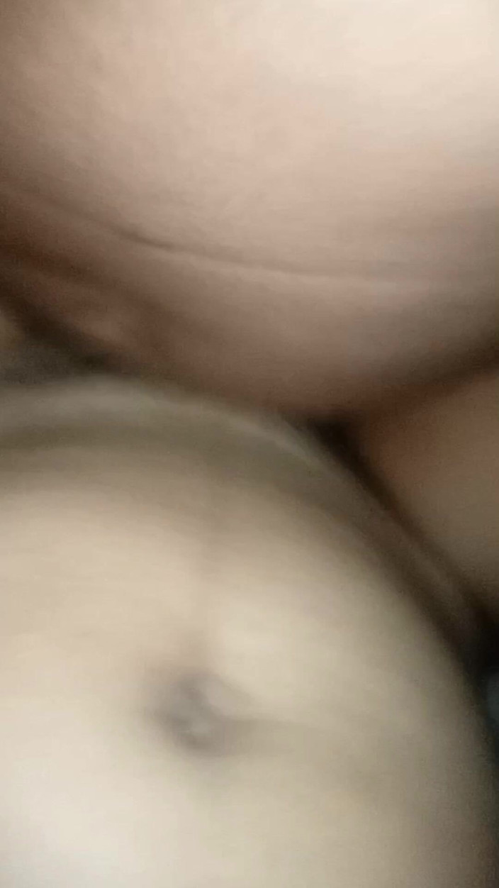 Jhon Hamster: Dziewczyny z pełnym otwartymi liceum