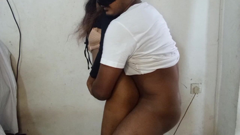 WearyBang: I Skipped Class and Had a Blast with My Girlfriend